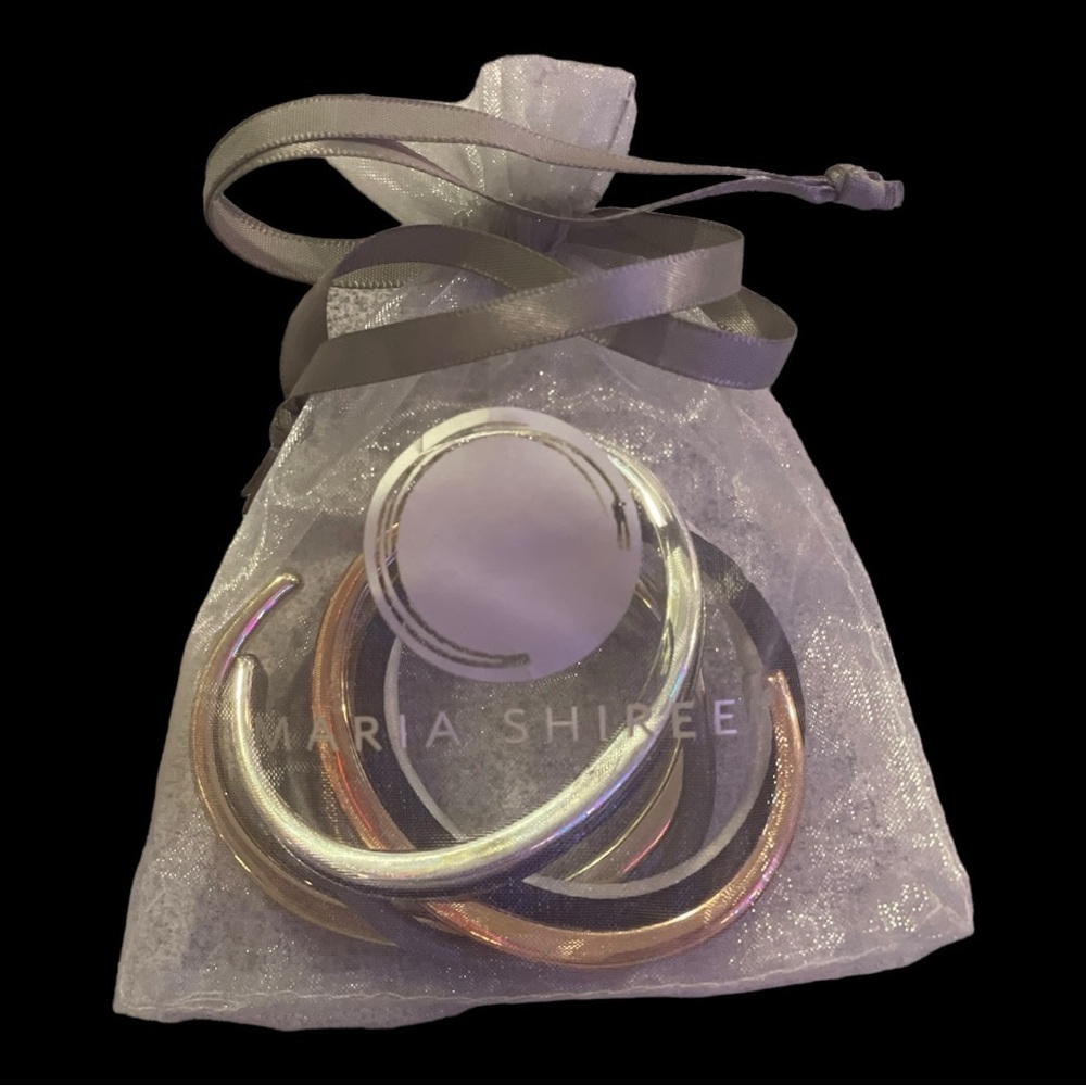 Womens Bracelet Hairtie holder - Maria Shireen. Bittersweet Teens Classic Design